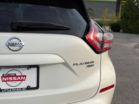Used 2017 Nissan Murano Platinum w/ Platinum Technology Package AWD/4WD image 5