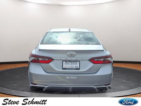 Used 2023 Toyota Camry SE w/ Convenience Package FWD image 25