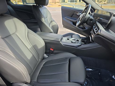 Used 2024 BMW 230i Coupe image 10