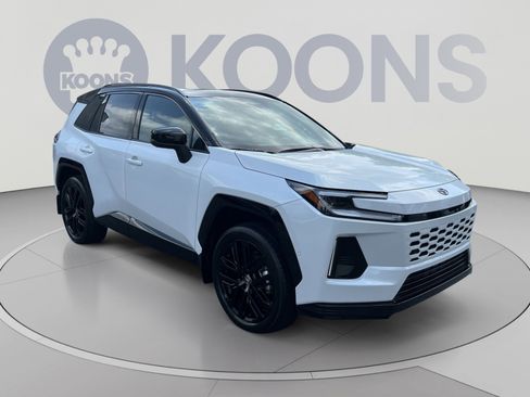 Used 2026 Toyota RAV4 XSE w/ Panoramic Sun Roof Package AWD/4WD image 10