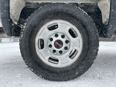 Used 2020 GMC Sierra 2500 4x4 Regular Cab image 13