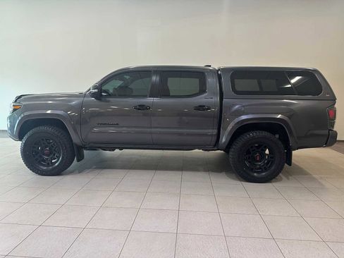 Certified 2021 Toyota Tacoma Limited w/ Nightshade Package AWD/4WD image 3
