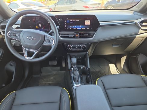 Used 2025 Chevrolet TrailBlazer ACTIV w/ Convenience Package AWD/4WD image 20