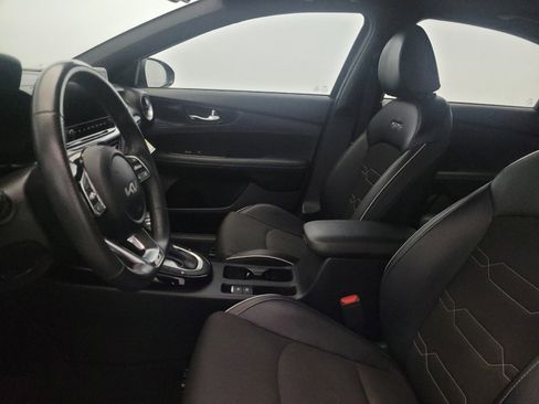 Used 2023 Kia Forte GT-Line w/ GT-Line Premium Package image 17