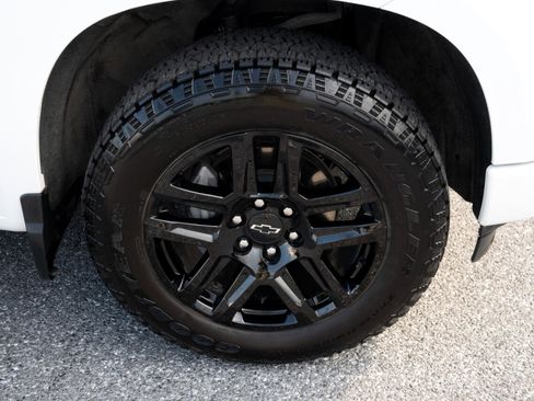 Used 2024 Chevrolet Silverado 1500 RST image 40