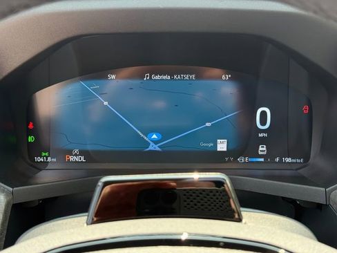 Used 2025 Ford Explorer Platinum w/ Ultimate Package image 47