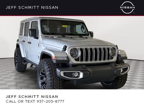 Used 2024 Jeep Wrangler Unlimited Sahara AWD/4WD image 1