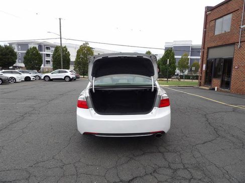 Used 2013 Honda Accord EX-L image 9