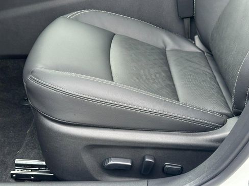 New 2025 Nissan Altima 2.5 SL image 11