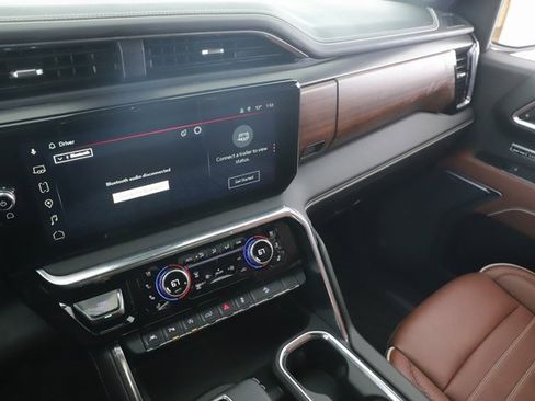 Used 2025 GMC Sierra 1500 Denali Ultimate image 29