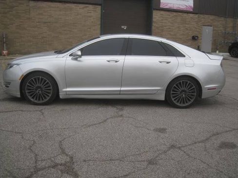 Used 2015 Lincoln MKZ AWD w/ Equipment Group 102A Reserve image 8