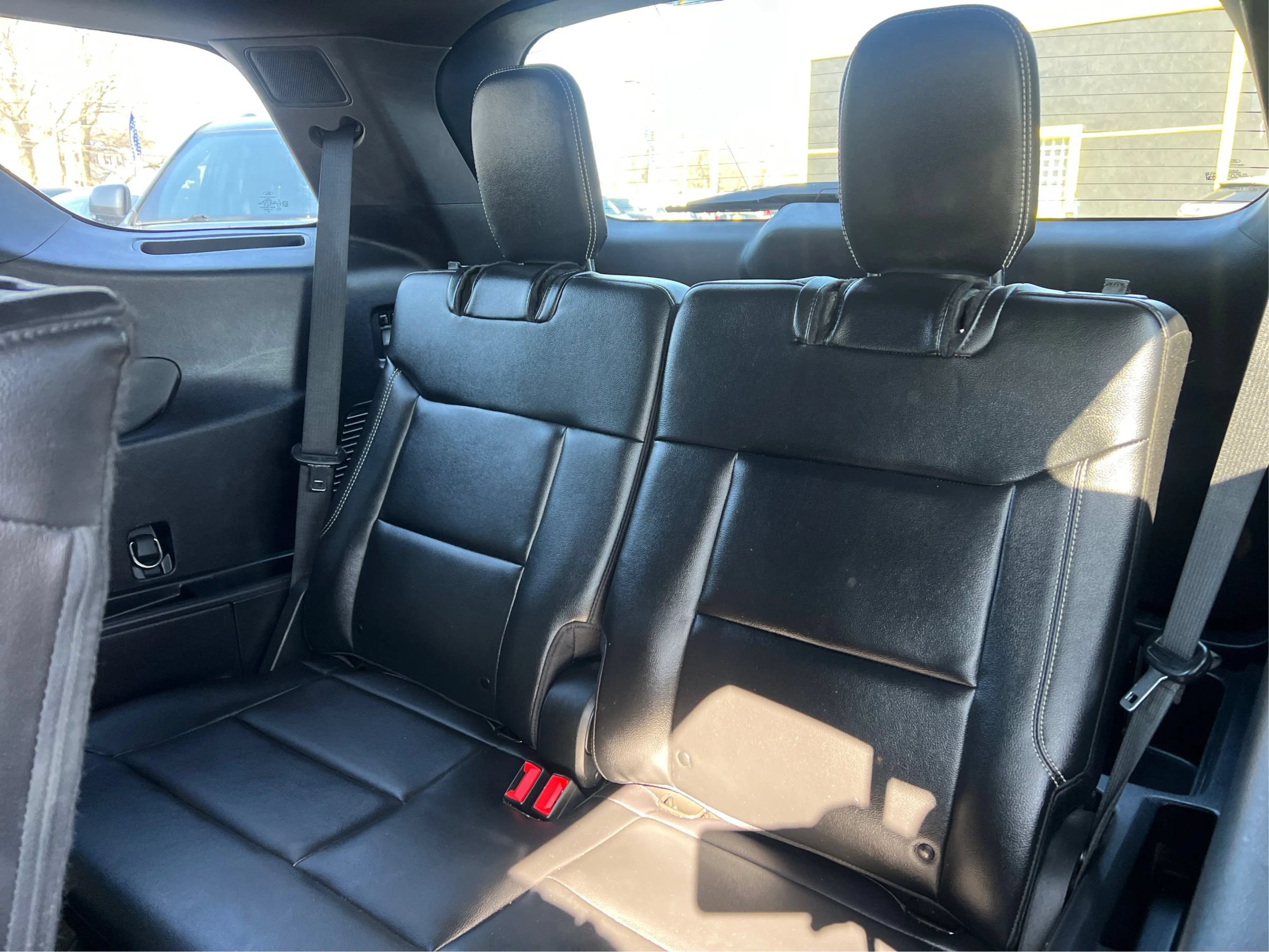 Used 2022 Ford Explorer ST w/ Equipment Group 401A AWD/4WD image 32