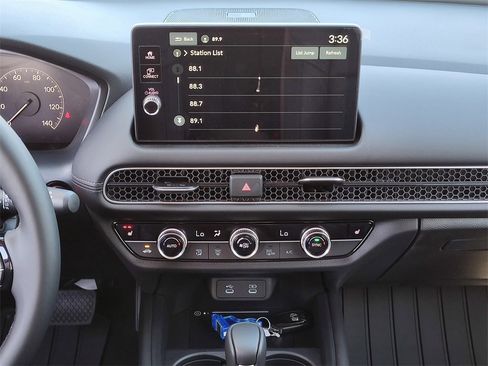 New 2026 Honda HR-V EX-L image 8