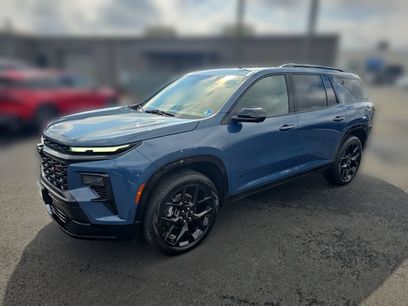Used 2024 Chevrolet Traverse RS