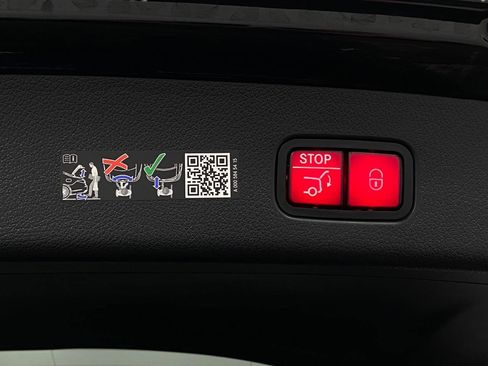 Certified 2026 Mercedes-Benz GLC 300 GLC 300 4MATIC SUV image 6