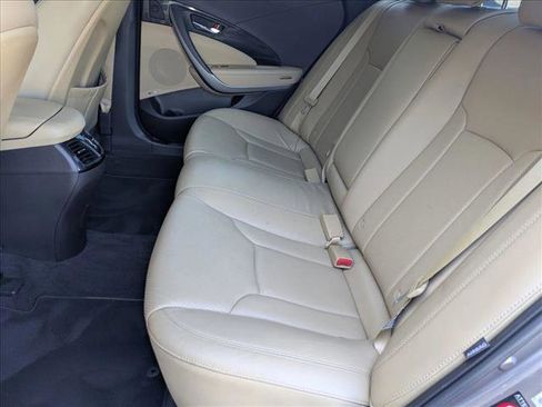 Used 2013 Hyundai Azera w/ Technology Pkg image 18