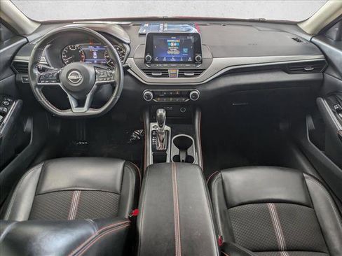 Used 2024 Nissan Altima 2.5 SR image 16