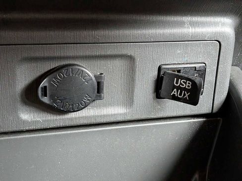 Used 2014 Toyota Prius V Two image 29