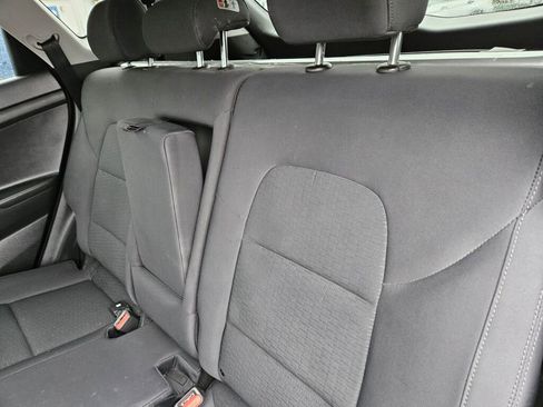 Used 2019 Hyundai Tucson SEL image 13