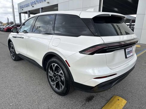 New 2026 Lincoln Nautilus Premier w/ Equipment Group 102A image 5