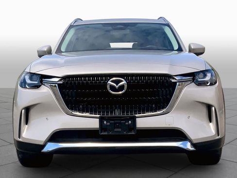 Used 2024 MAZDA CX-90 Plug-In Hybrid w/ Premium Pkg AWD/4WD image 4