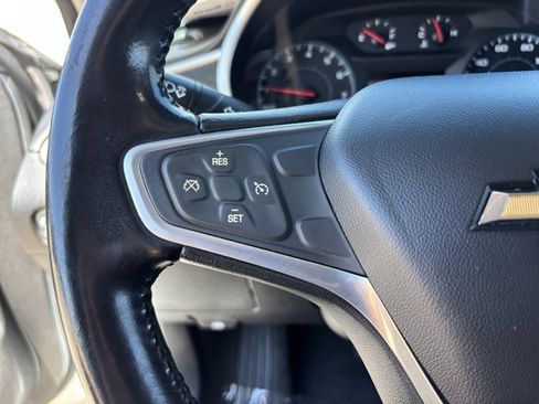 Used 2022 Chevrolet Malibu RS FWD image 25