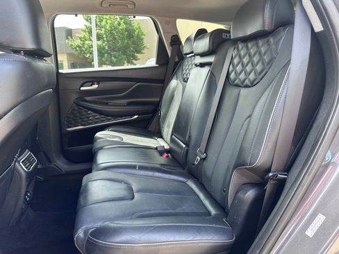 Used 2023 Hyundai Santa Fe Limited AWD/4WD image 17