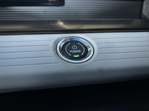 Certified 2024 GMC Hummer EV 3X image 8