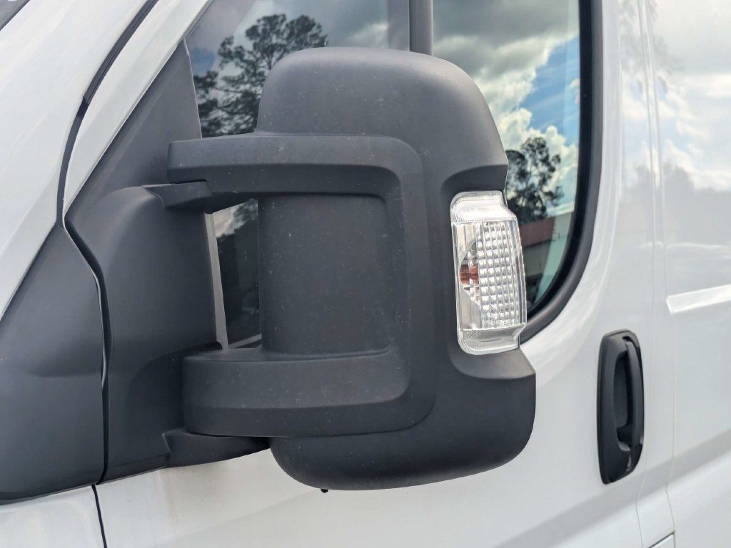 Used 2025 RAM ProMaster 2500 w/ Convenience Group FWD image 12