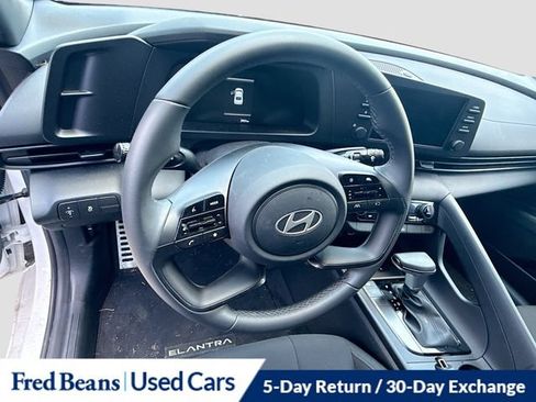 Used 2026 Hyundai Elantra Sport FWD image 14