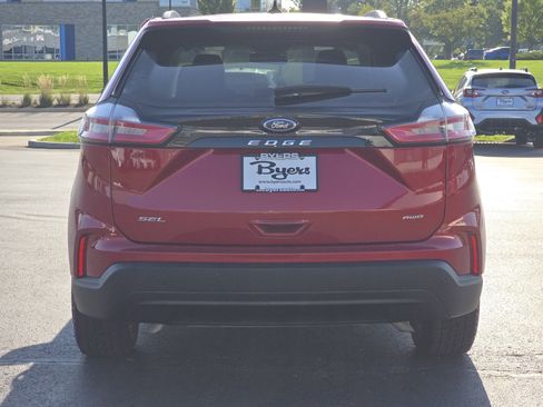 Used 2024 Ford Edge SEL w/ Sport Appearance Package AWD/4WD image 6