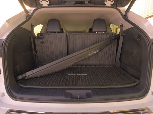 Used 2021 Toyota Highlander Platinum image 21