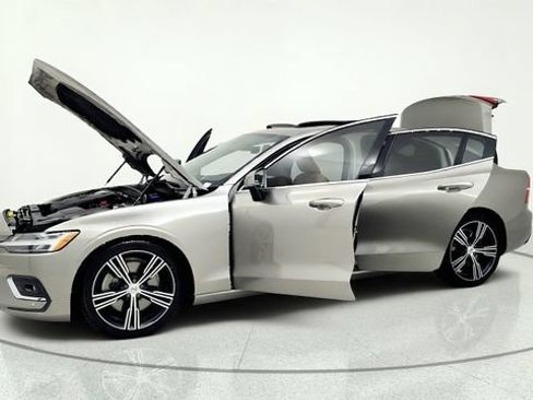 Used 2019 Volvo S60 T6 Inscription AWD/4WD image 14