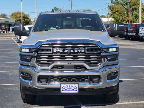 New 2026 RAM 3500 Tradesman AWD/4WD image 2