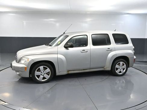 Used 2008 Chevrolet HHR LS image 9