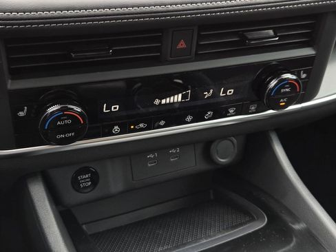 New 2026 Nissan Rogue SV image 22