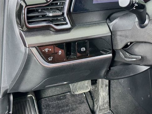 Used 2023 Kia Sportage SX FWD image 15
