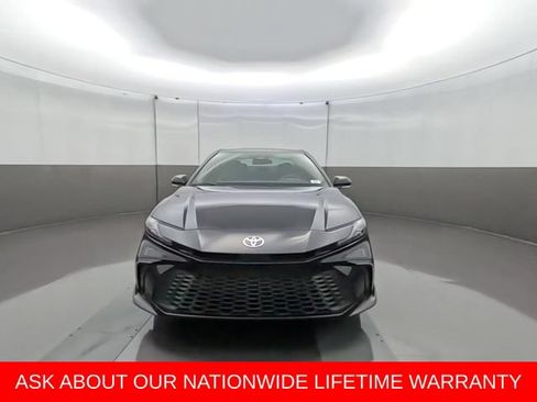 New 2026 Toyota Camry SE FWD image 2