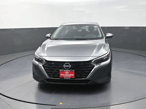 Used 2025 Nissan Sentra S FWD image 2