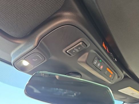 Used 2023 Chevrolet Camaro SS image 33