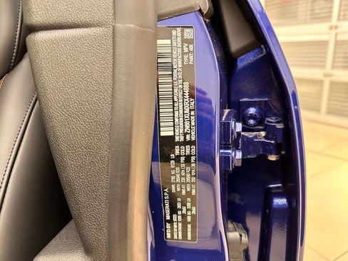 Used 2024 Maserati Levante GT Ultima image 21