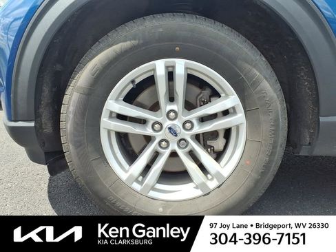 Used 2022 Ford Explorer XLT AWD/4WD image 11