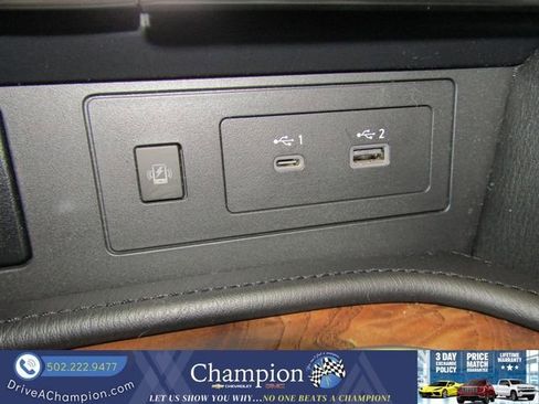 Used 2022 Nissan Armada SL AWD/4WD image 38