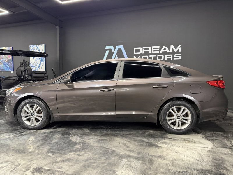 Used 2017 Hyundai Sonata SE FWD image 8