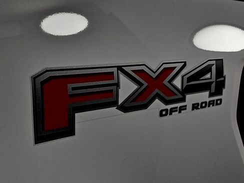 Certified 2022 Ford F150 XLT w/ Equipment Group 302A High image 29