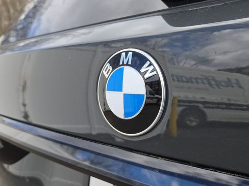 Used 2026 BMW X7 xDrive40i w/ M Sport Package image 30