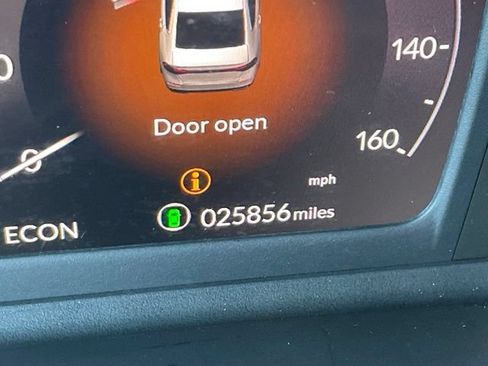Used 2023 Honda Accord Sport image 2