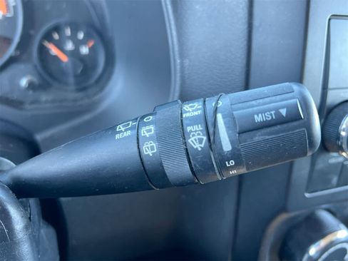 Used 2015 Jeep Patriot Sport w/ Power Value Group image 25