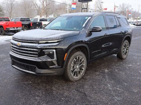 New 2026 Chevrolet Traverse LT w/ Sun and Wheel Package image 28