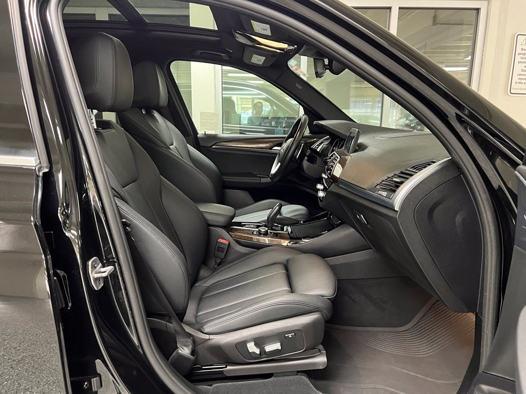 Used 2019 BMW X3 xDrive30i w/ Driving Assistance Package AWD/4WD image 23